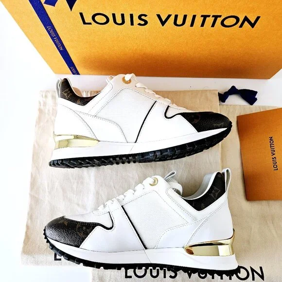 LOUIS VUITTON Run Away Sneaker - Picture 4 of 16